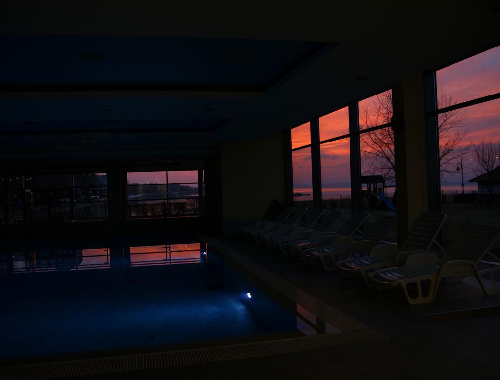Club 218 Wellness Petra Apartman Siofok Exterior photo